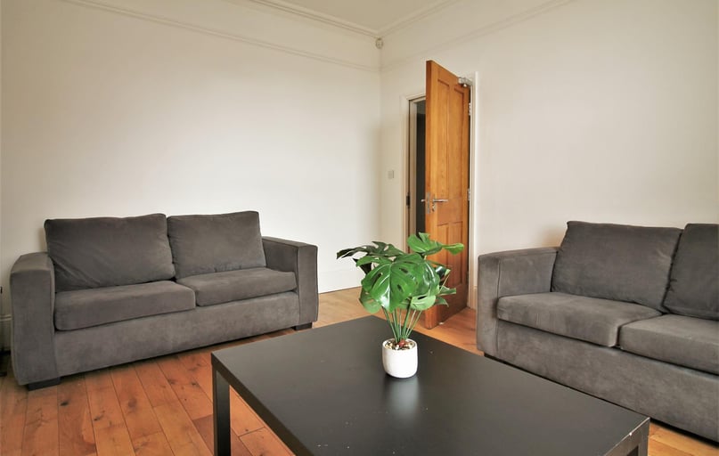 Osborne Road, Jesmond, Newcastle - Image 1